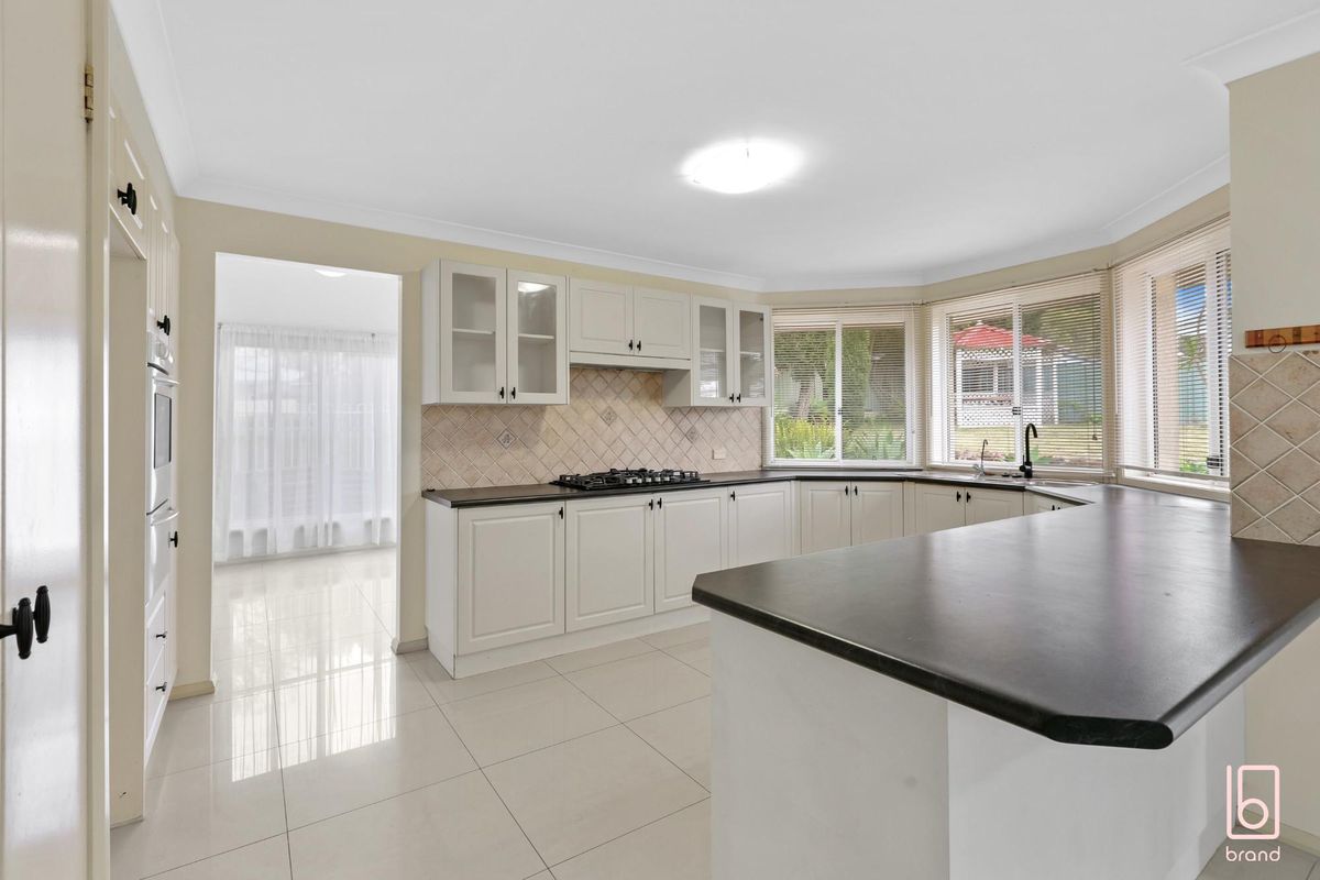 41 Avondale Drive, Kanwal