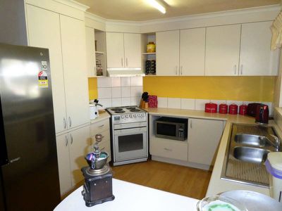 15 Anderson Street, Avenel