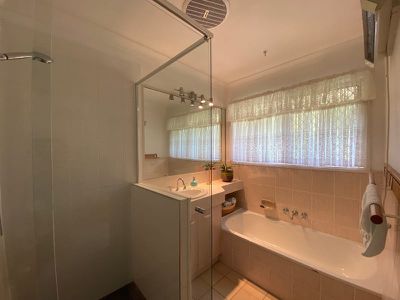 94 Passerine Drive, Rochedale South