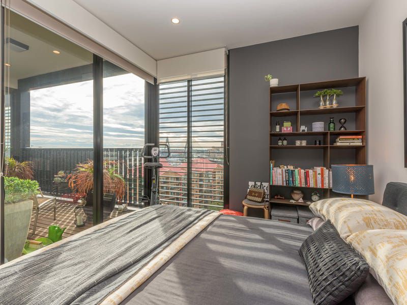 902 / 280 Jones Street, Pyrmont