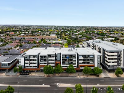 316 / 9 Commercial Road, Caroline Springs