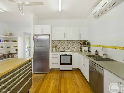 6 Tweed Street, Brunswick Heads