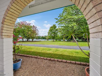 4 Riverside Cres, Innisfail Estate