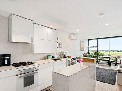 704a / 1 Finch Street, Malvern East