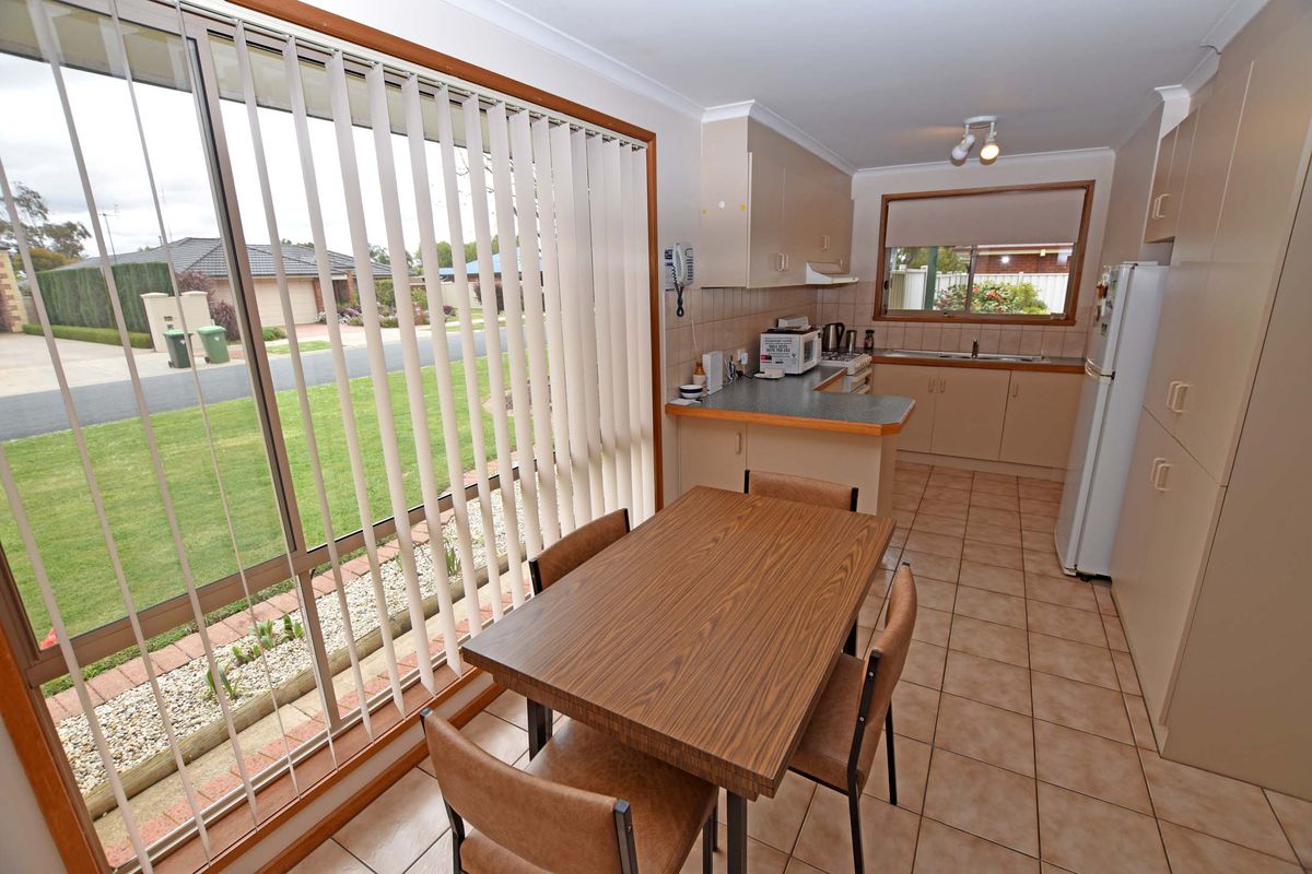 2 / 17 Munro Crescent, Kyabram