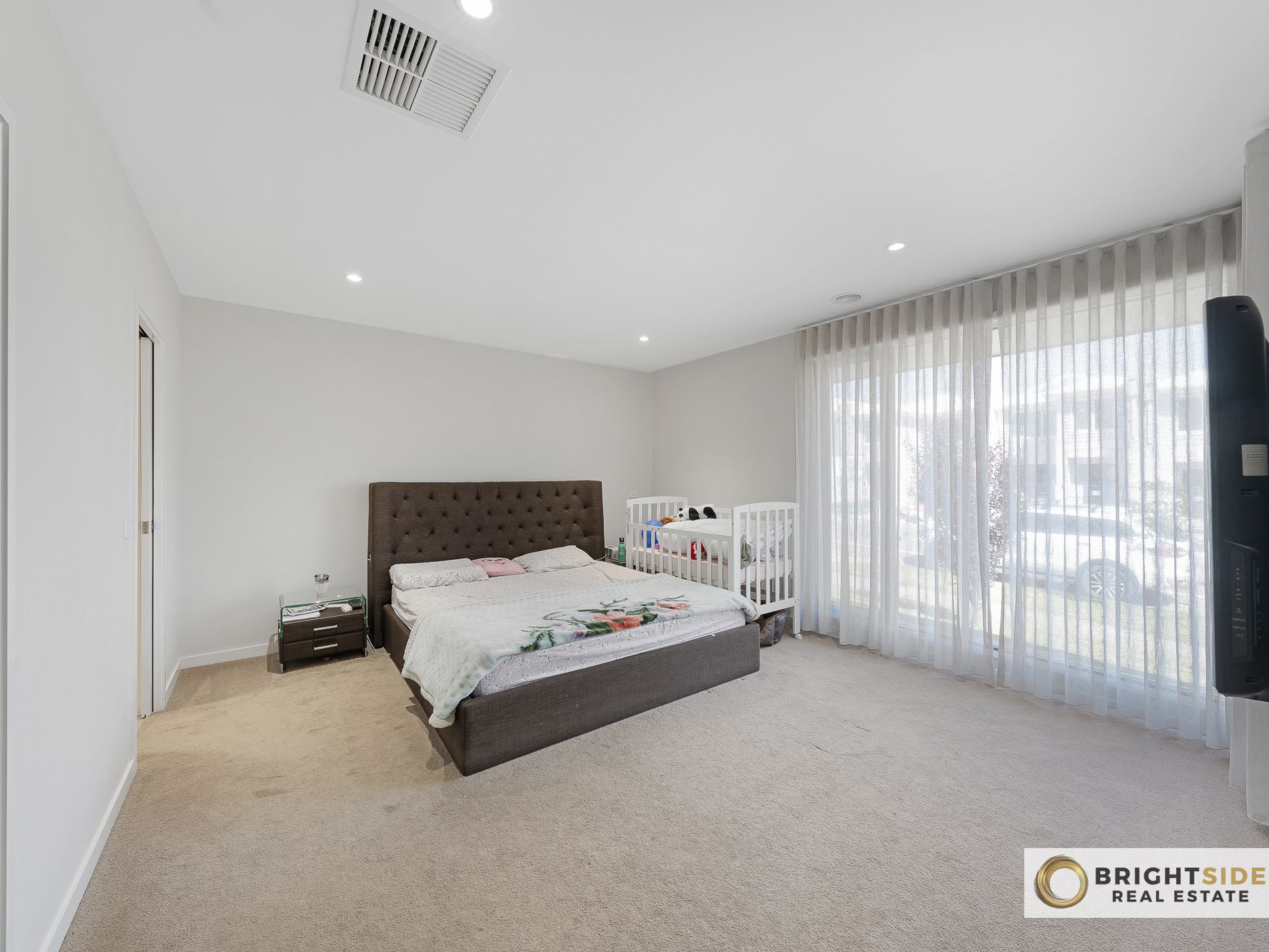6 Tesla Grange, Clyde North
