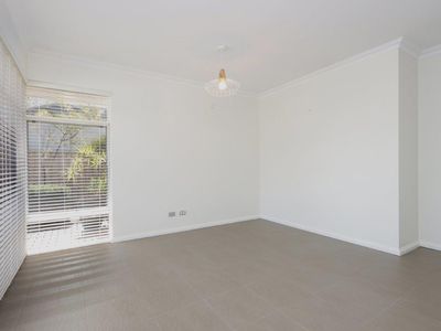 8 Lautour Street, South Guildford