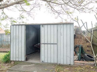 102 Snapper Street, Kawungan