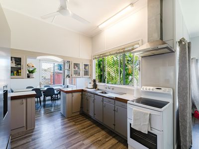 33 High Street, North Mackay