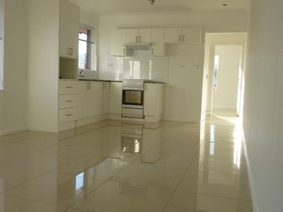 10 / 15 Robinson Street, Wollongong