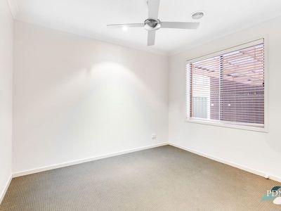 3 Gembrook Street, Manor Lakes