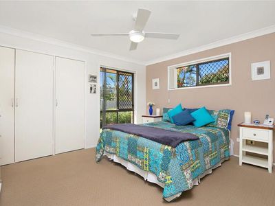 4 Lancefield Place, Rochedale South