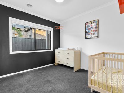 9 Titch Street, Cranbourne