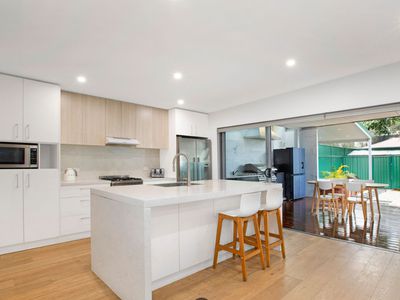 25 Baxter Road, Mascot