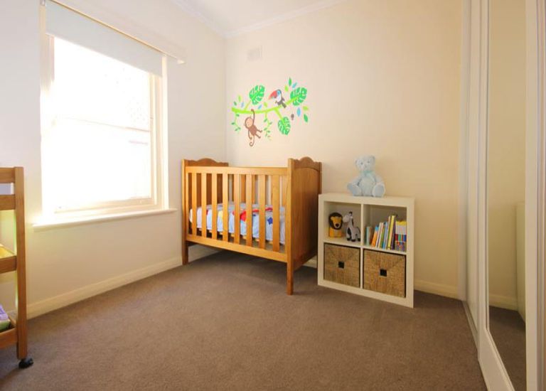 24 Freda Street, Netley