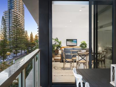 202 / 3 Northcliffe Terrace, Surfers Paradise