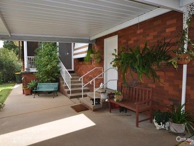 15 Alder Place, Dubbo