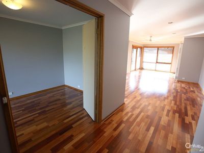 9 Berridale Court, Hampton Park