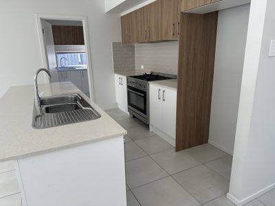 14 Hastings Parade, Sussex Inlet