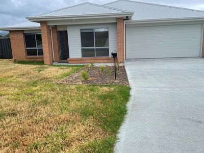 4 Cliffdale Place, Kootingal