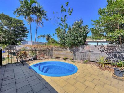 11 Buckland Court, Moulden