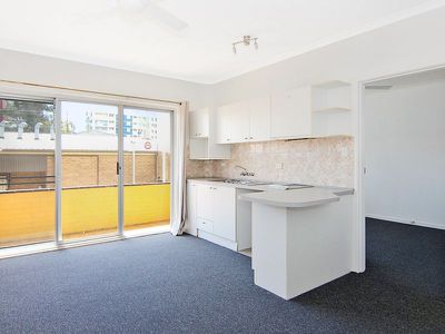 4 / 14 Beach Street, Forster