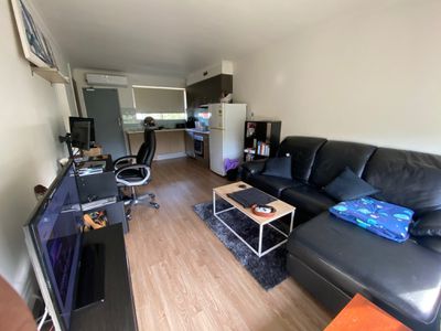 6 / 3-5 Hargreaves Crescent, Braybrook