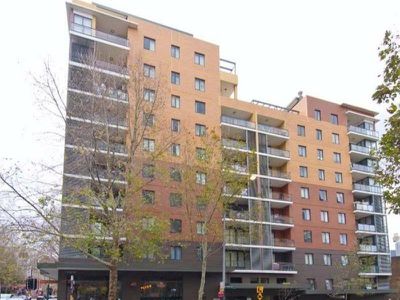 646  Harris , Ultimo
