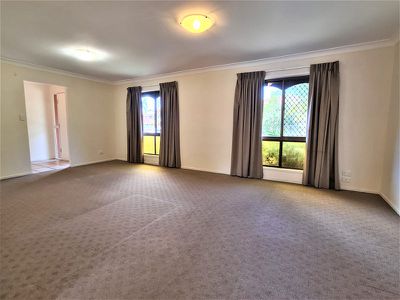 33 Carnaby Street, Macgregor