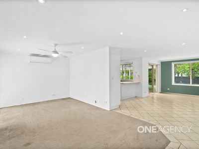 11 Normanby Place, Albion Park