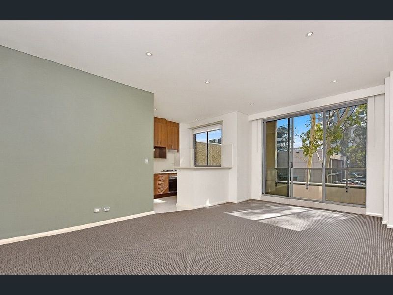 16 / 24 Walker Street, Rhodes