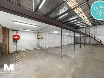 2 / 25 Garema Circuit, Kingsgrove