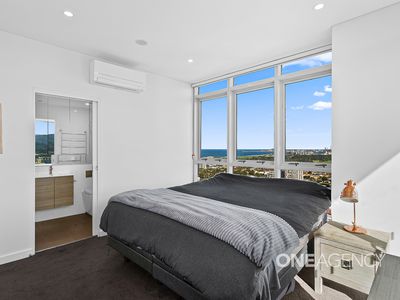 1501 / 10 Regent Street, Wollongong