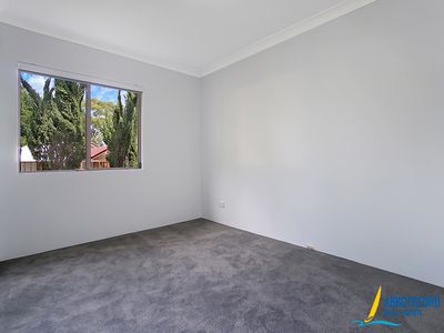 7 / 1 Blackwall Point Road, Abbotsford