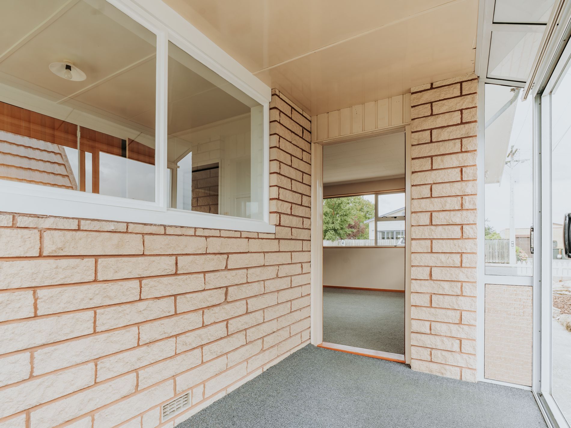 12 Cowper Street, Milton