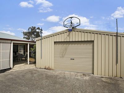 13 Kawana Drive, Maiden Gully