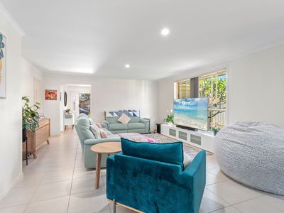 8 Thora Close, Forster