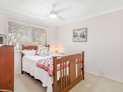 2 / 1 Caryota Place, Forster