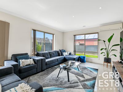 34 William Thwaites Boulevard, Cranbourne North
