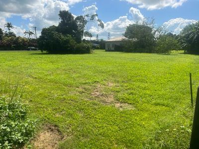 49 Hickory Street, Goondi Bend