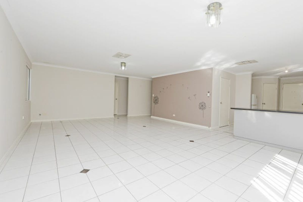7 Jamaica Crossing, Langford