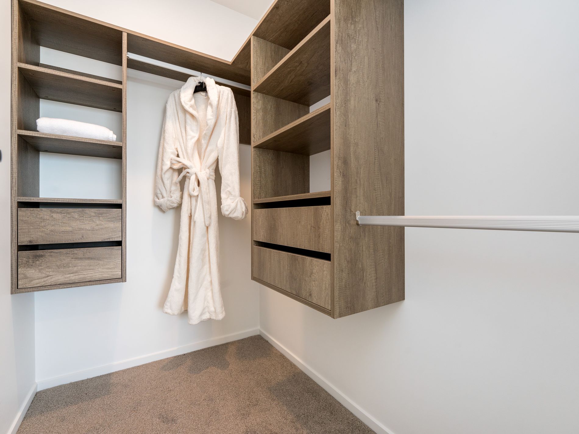 26 Woven Place, Drury