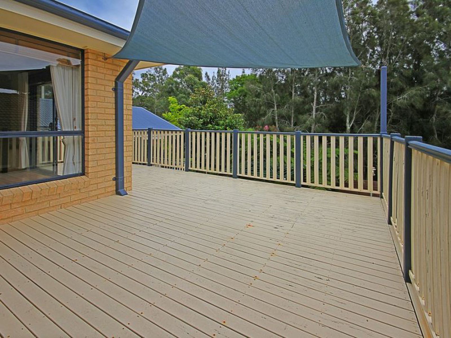 6 Bonnie Troon Close, Dolphin Point