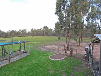 175 Chamberlain Road, Heathcote