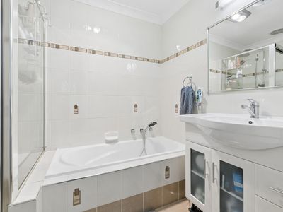 15 Claremont Court, Wattle Grove