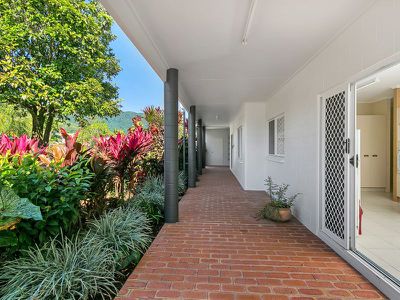 7-9 Queenscliff Close, Kewarra Beach