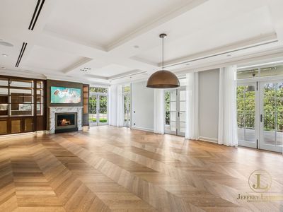 2 / 147 Darling Point Road, Darling Point