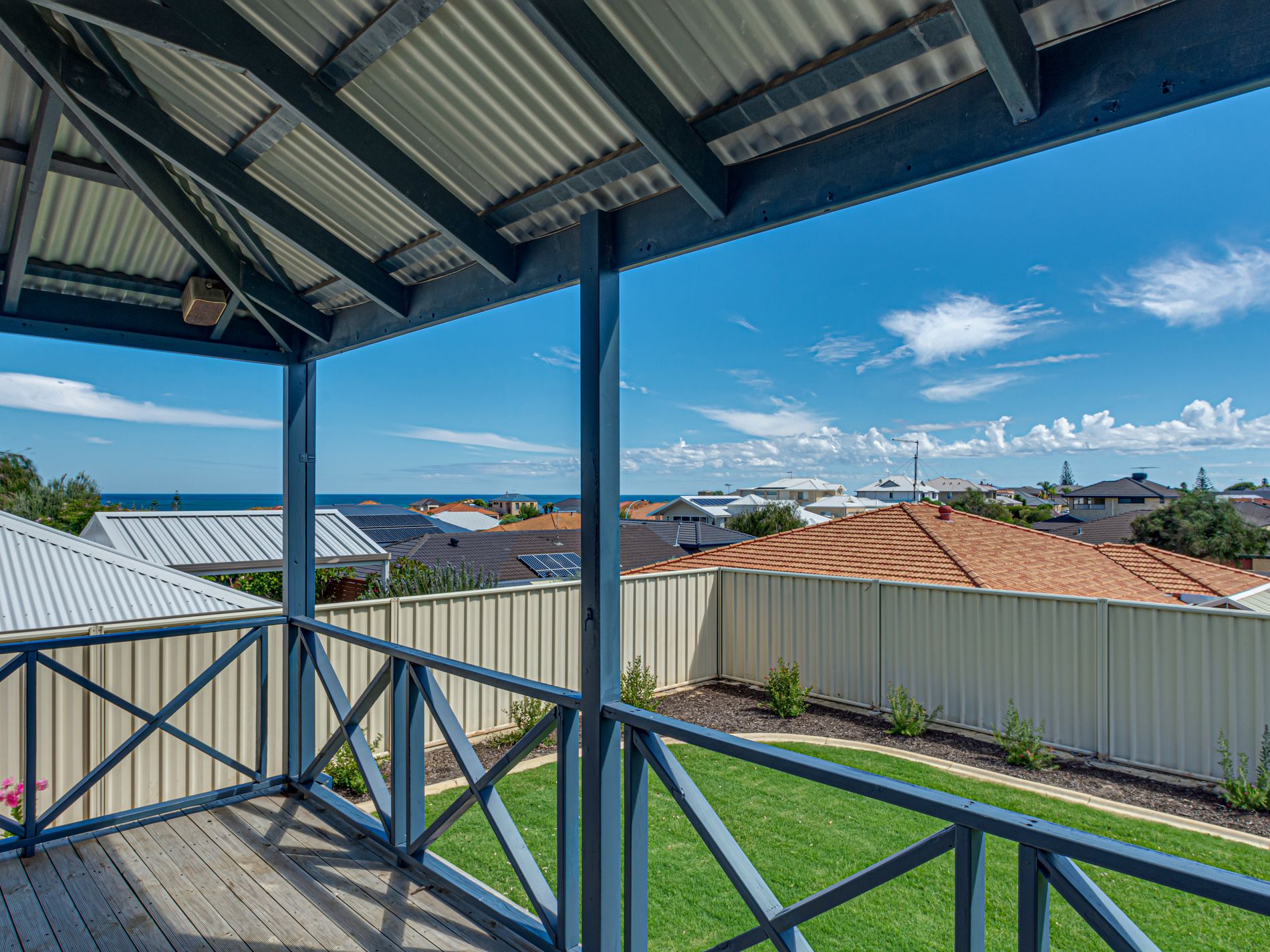 4 Trumpeter Parade, Yanchep