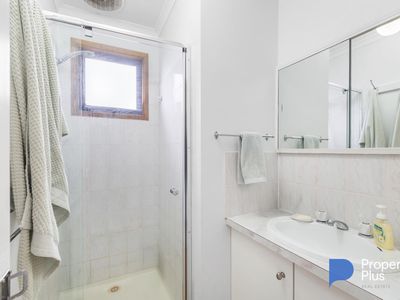 7 / 9 Crusoe Road, Kangaroo Flat