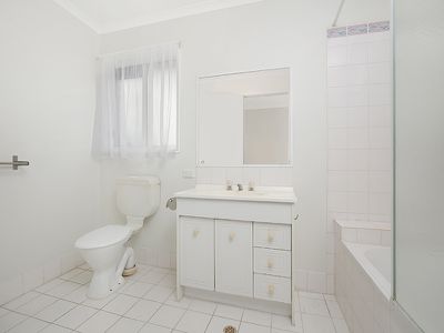 3 / 10 Harris Road, Underwood